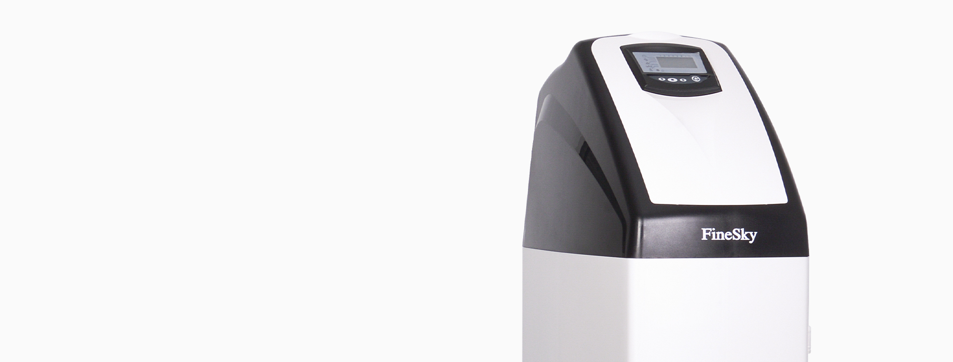 <h4>特有假日模式<br></h4>
<p>開啟假日功能模式，用戶長時間外出不使用軟水機時，設(shè)備會定期自動清洗，對樹脂進行殺菌，保證樹脂不受污染，避免死水。</p>