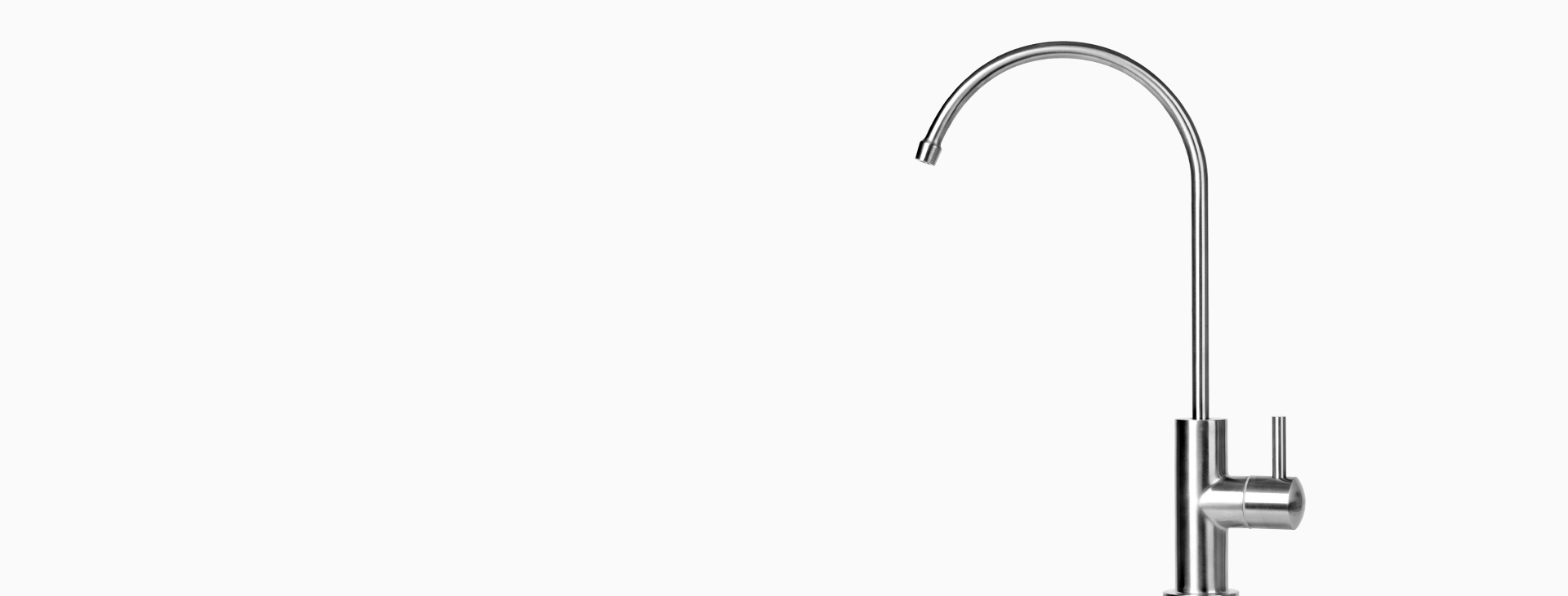 <h4>1.5L/min大流量<br></h4>
<p>大流量出水，8秒即可接滿一杯200ML的水，即濾即飲，無需等待。</p>