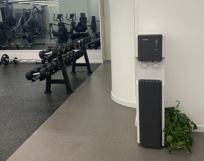 FineSky立式直飲機安裝_深圳某健身會所