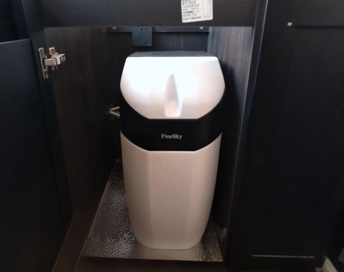 中央凈水器_軟水機(jī)_前置過濾器-浙江舟山綠城香楓園客戶案例(圖3) 111.jpg