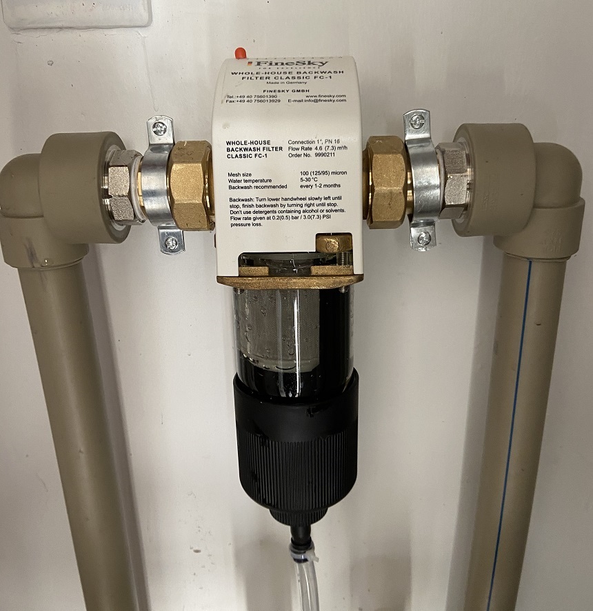 深圳寶安某小區(qū)客戶 安裝前置過濾器+RO反滲透凈水器解決用水污染問題(圖3) 微信圖片_20201125164754.jpg