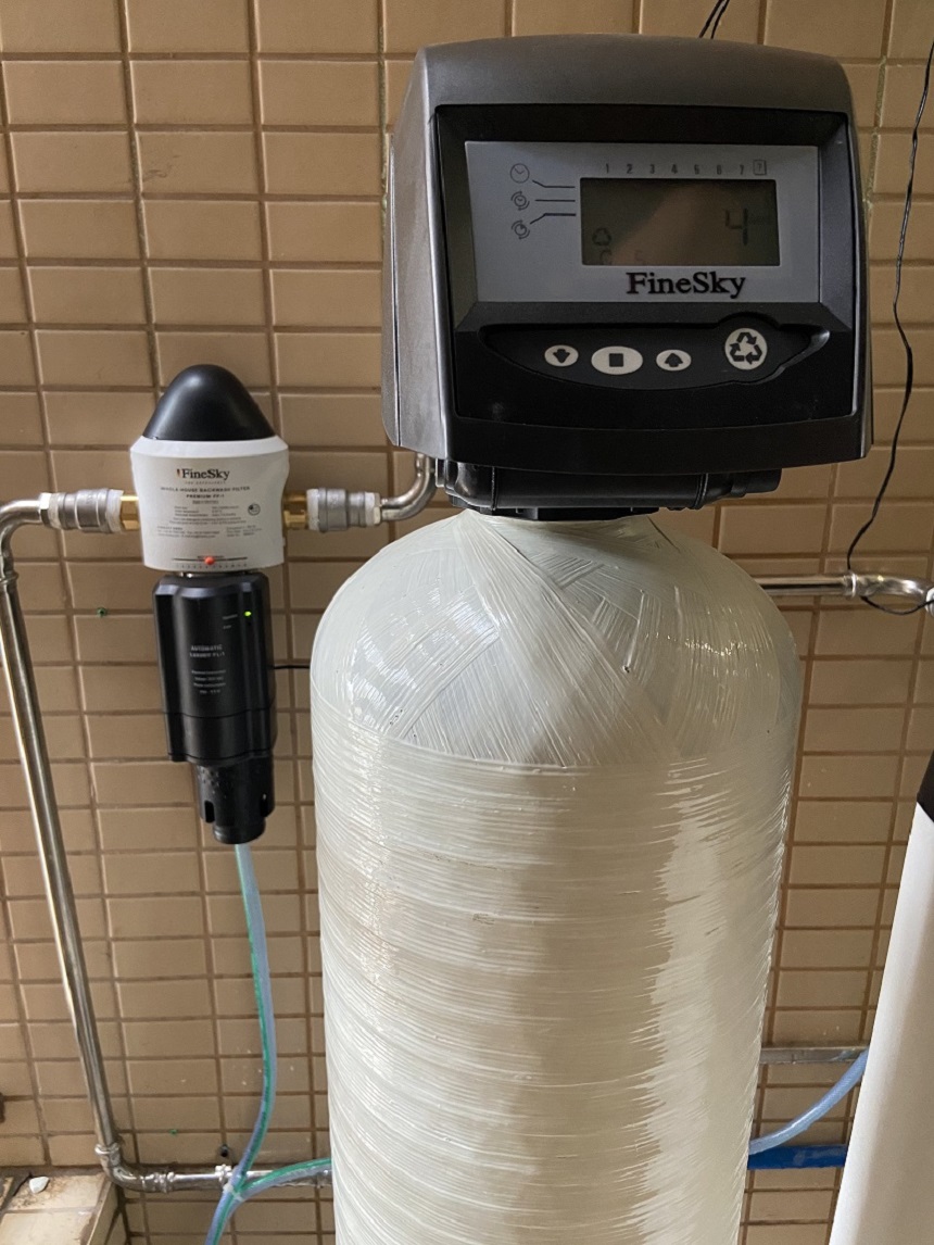 上海徐匯區(qū)尚海灣豪庭業(yè)主定制凈水方案:前置+中央凈+軟水機(jī)全解析(圖2) 11 (2).jpg