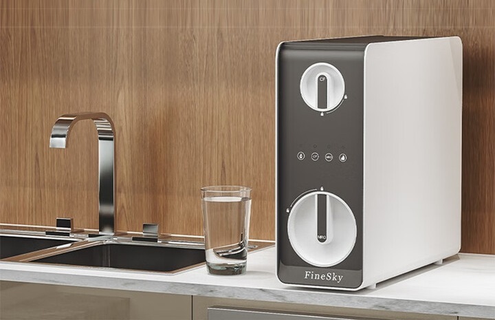 讓喝水更省心：4大關(guān)鍵點教你避開凈水器選購誤區(qū)，暢飲安心水